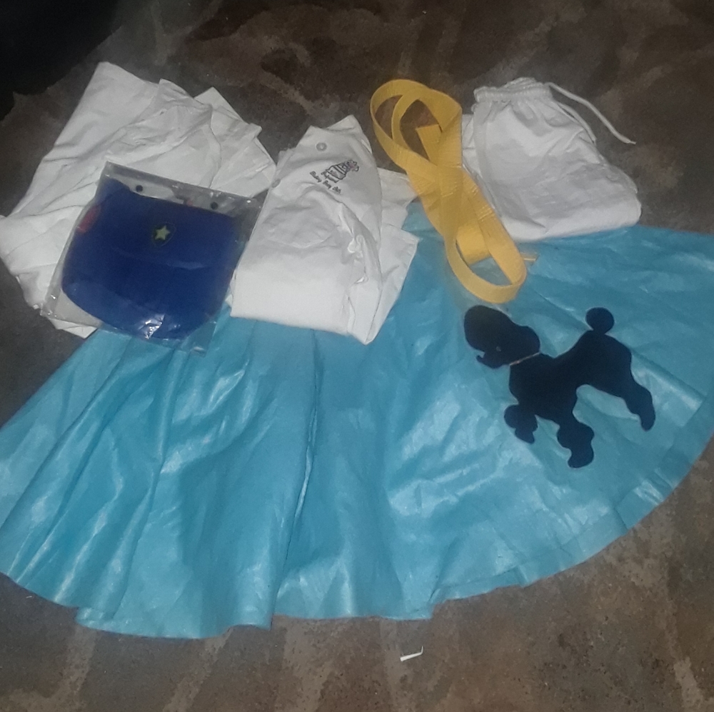 Halloween costumes & Accessories